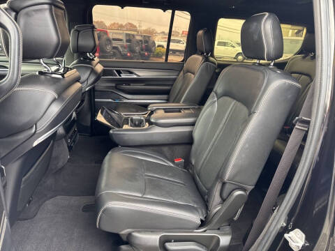 2022 Jeep Grand Wagoneer Series II