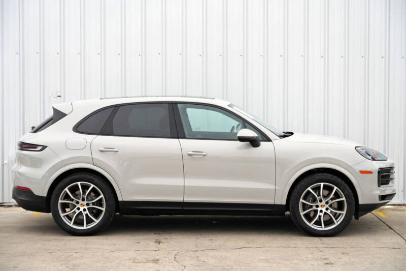 2024 Porsche Cayenne