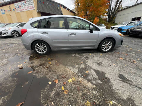 2014 Subaru Impreza 2.0i Premium