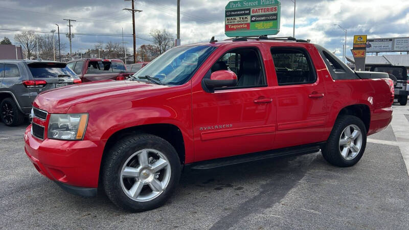 2011 Chevrolet Avalanche LT