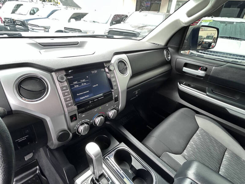 2020 Toyota Tundra SR5