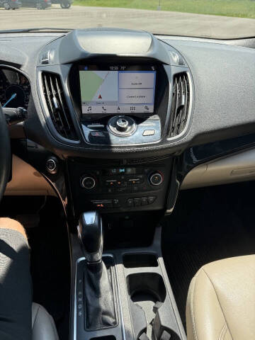 2019 Ford Escape Titanium