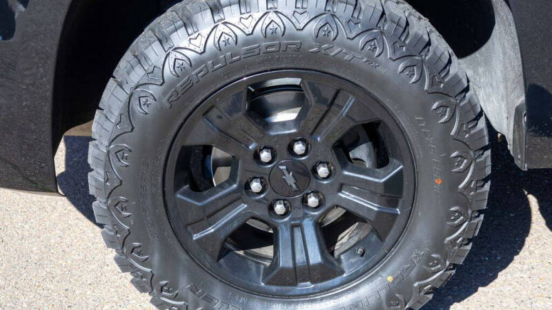 2020 Chevrolet Suburban LT