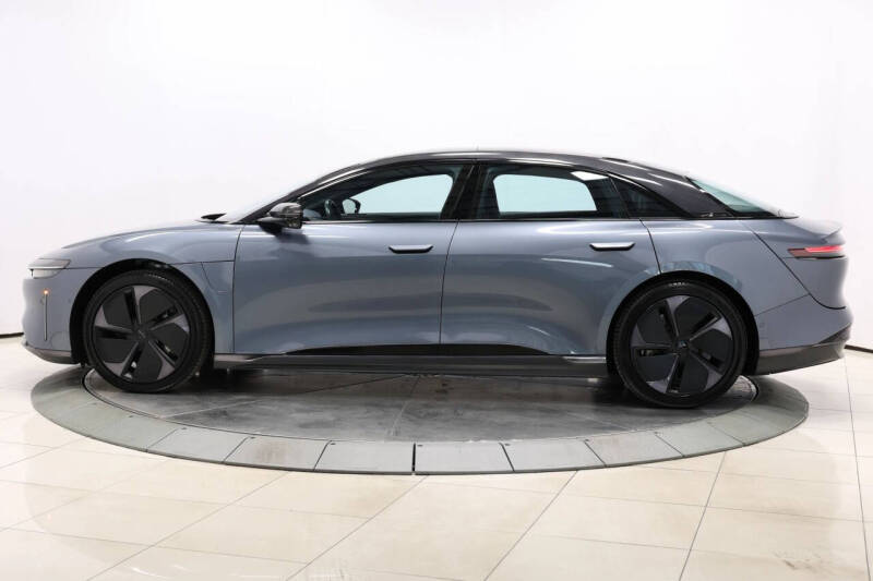 2024 Lucid Air Touring
