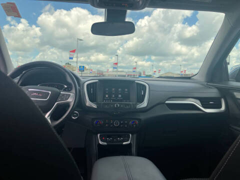 2022 GMC Terrain SLE