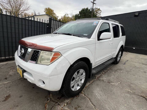 2006 Nissan Pathfinder for sale at ULTIMO AUTO SALES & MOTORSPORTS in Denver CO