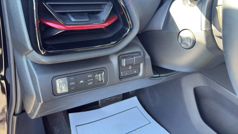 2025 Chevrolet Silverado EV RST