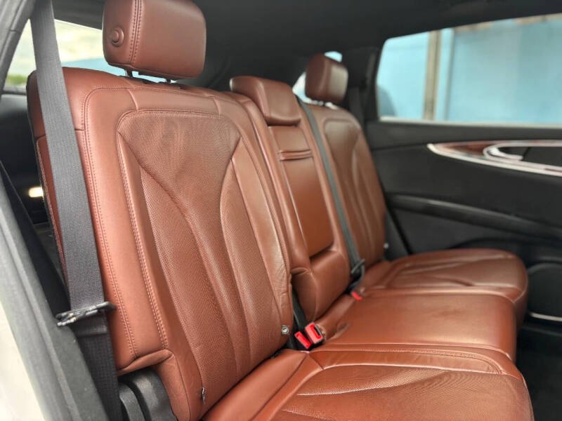 2019 Lincoln Nautilus Reserve