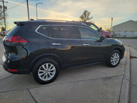 2017 Nissan Rogue for sale at Chuck's Sheridan Auto in Mount Pleasant WI