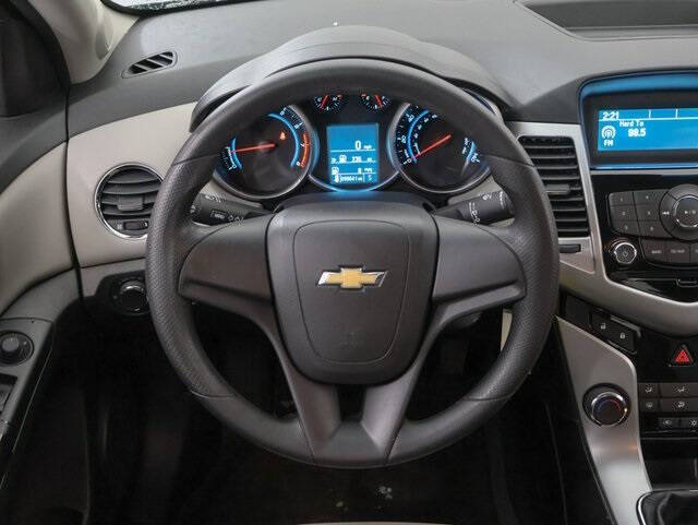 2012 Chevrolet Cruze LS