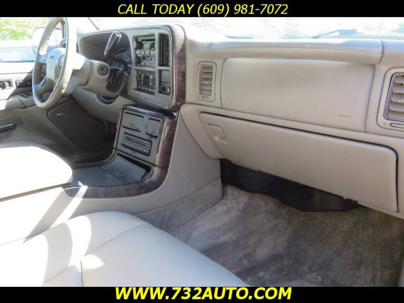 2003 GMC Yukon XL Denali