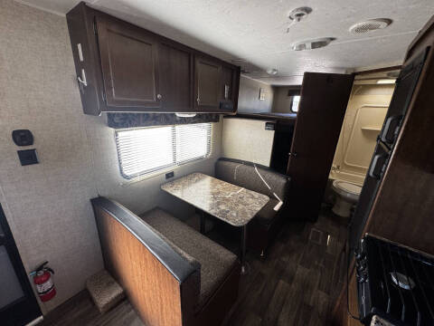 2016 Keystone RV Hideout