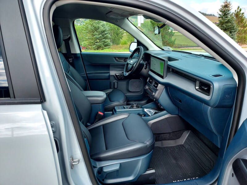 2025 Ford Maverick Lariat