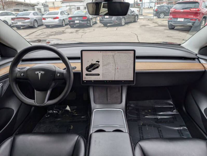 2022 Tesla Model 3 Long Range