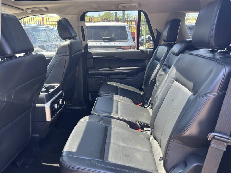 2024 Ford Expedition XLT