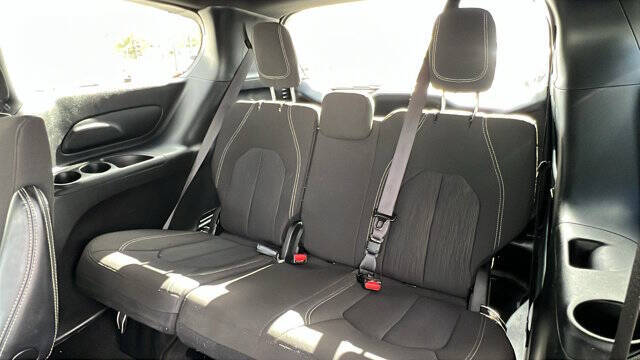 2023 Chrysler Pacifica Touring