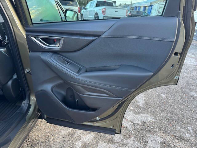 2024 Subaru Forester Premium