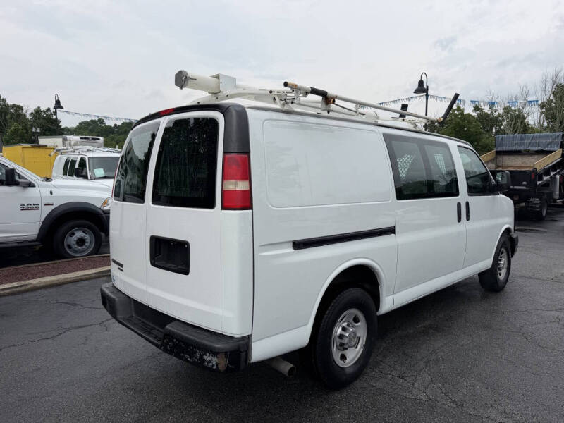 2011 Chevrolet Express 2500