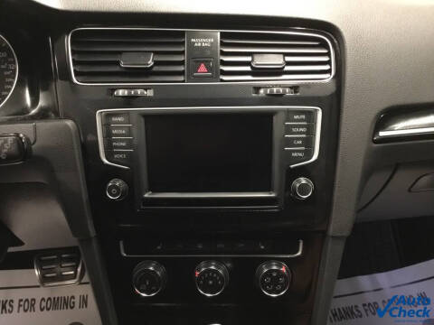 2017 Volkswagen Golf GTI SE