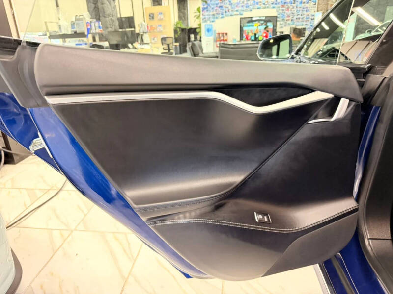 2017 Tesla Model S