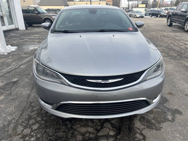 2016 Chrysler 200 Limited