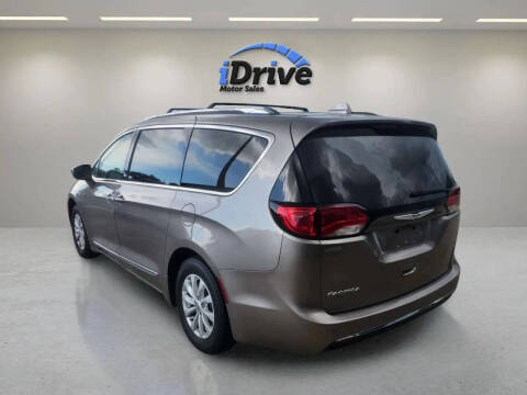 2018 Chrysler Pacifica Touring L Plus