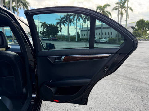 2014 Mercedes-Benz C-Class C 250 Sport