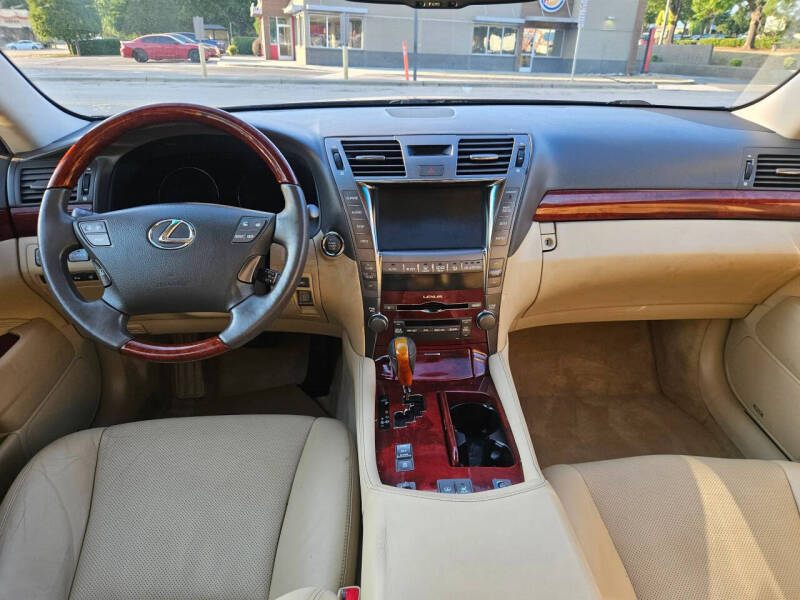 2007 Lexus LS 460