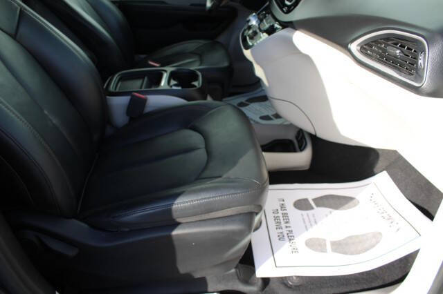 2018 Chrysler Pacifica Touring L