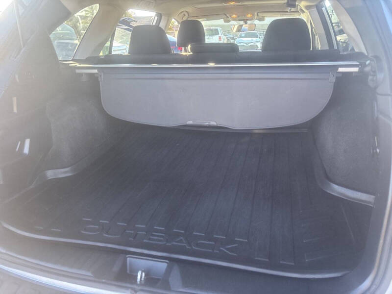 2017 Subaru Outback 2.5i Premium