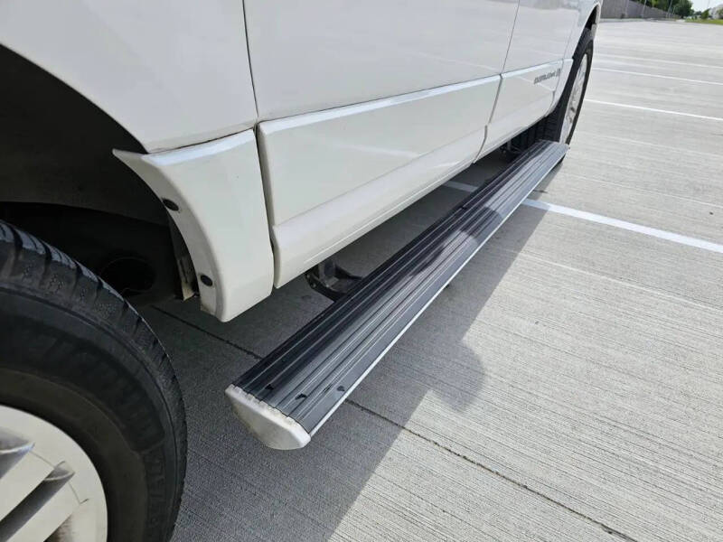 2012 Lincoln Navigator L