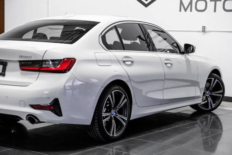 2020 BMW 3 Series 330i