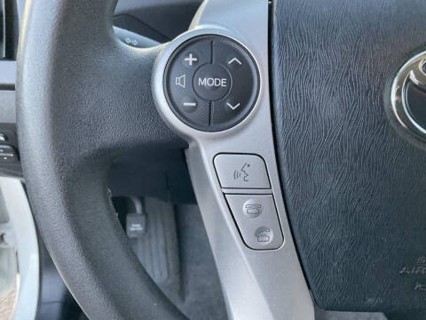 2015 Toyota Prius Three