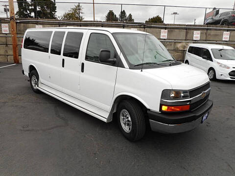 2016 Chevrolet Express LT 3500