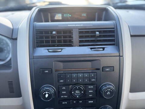 2009 Ford Escape XLS