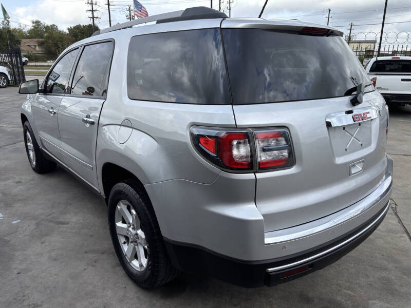 2015 GMC Acadia SLE-2