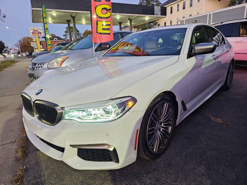 2018 BMW 5 Series M550i's photo