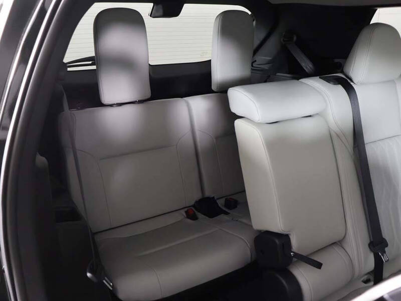 2025 Mitsubishi Outlander SEL Platinum Edition