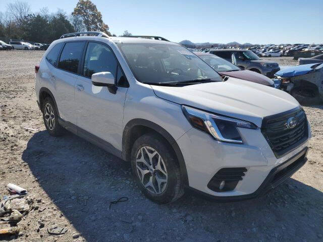 2023 Subaru Forester Premium