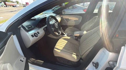 2010 Volkswagen CC Sport