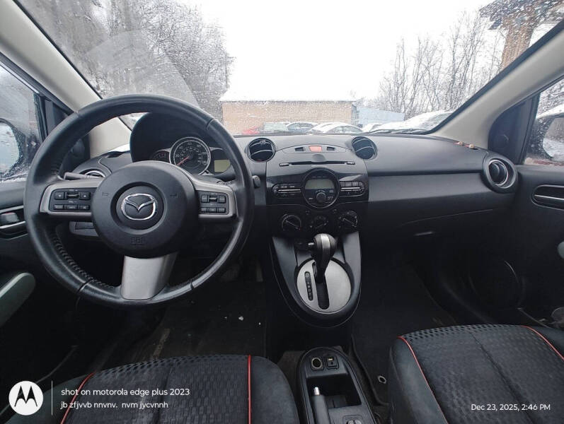 2013 Mazda MAZDA2 Touring