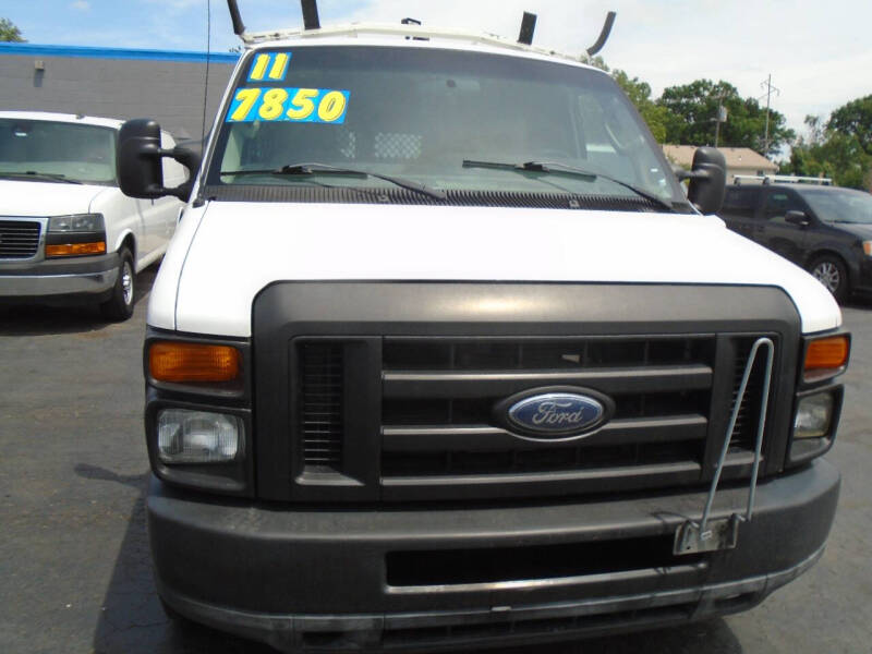 2011 Ford E-Series E-250