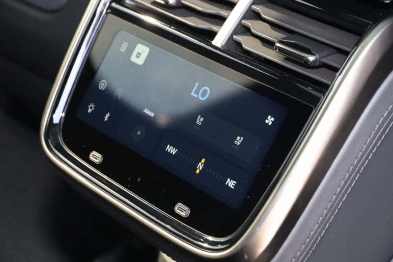 2022 Rivian R1T Adventure