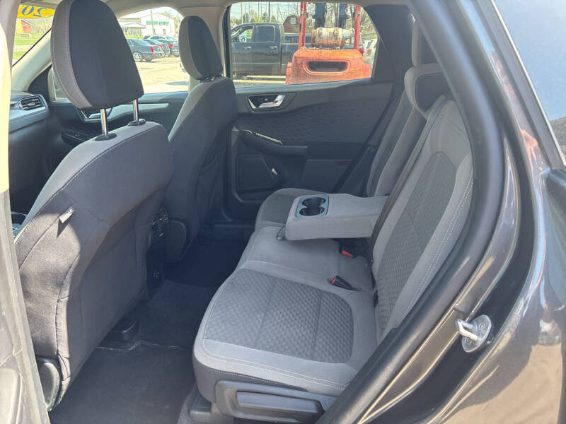 2020 Ford Escape SE
