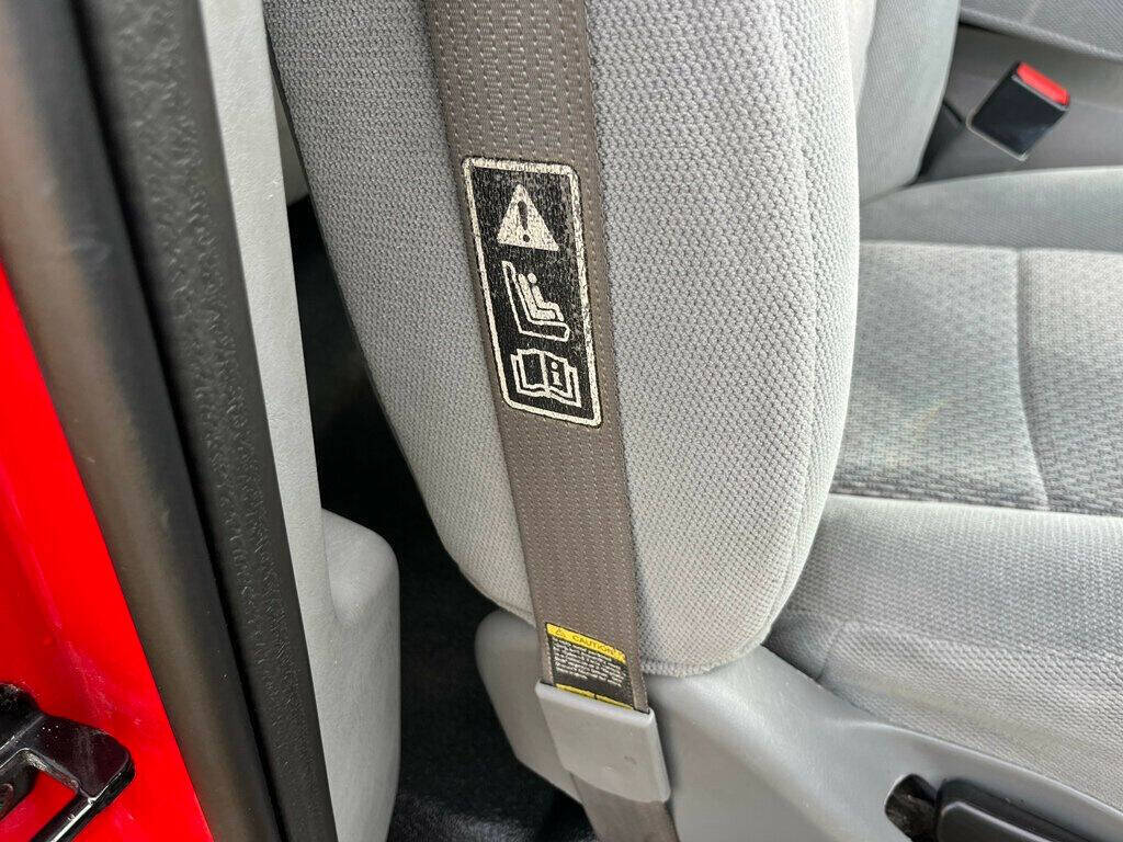 2003 Ford F-350 Super Duty 34