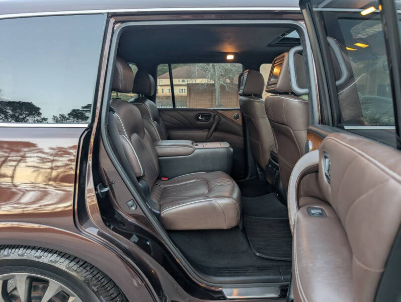 2015 Infiniti QX80