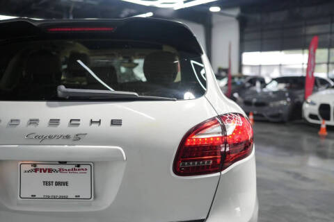 2014 Porsche Cayenne S Hybrid