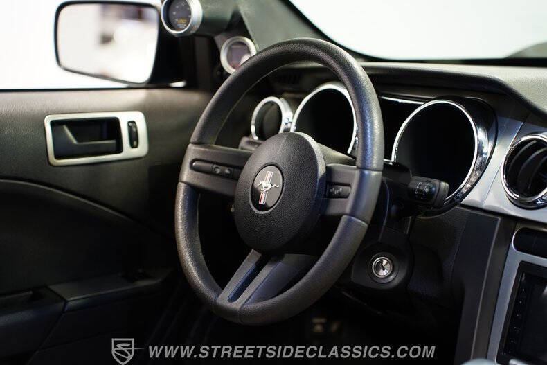 2005 Ford Mustang