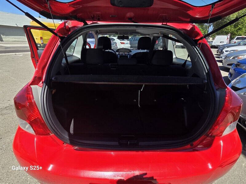 2009 Toyota Yaris S
