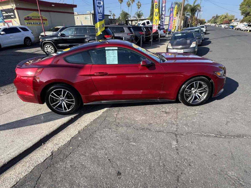 2017 Ford Mustang EcoBoost